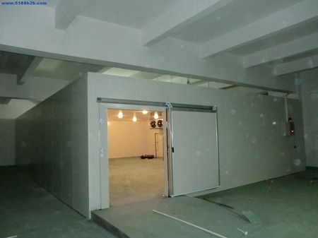 聚氨酯發(fā)泡施工案例
